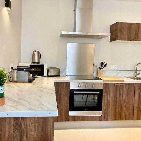 Le Palm Appartement Elegant & Design En Bord Riviere Collobrieres Bagian luar foto