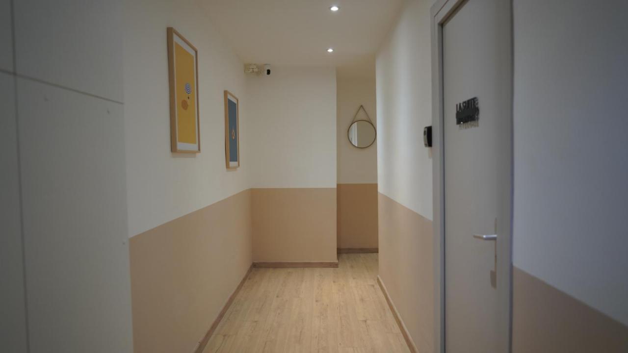 Le Palm Appartement Elegant & Design En Bord Riviere Collobrieres Bagian luar foto